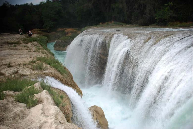 Las Nubes Waterfalls — photo 2